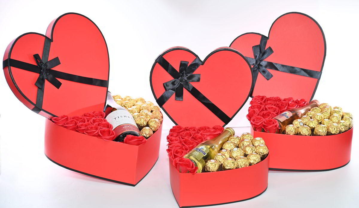 קופסת לב רומנטית